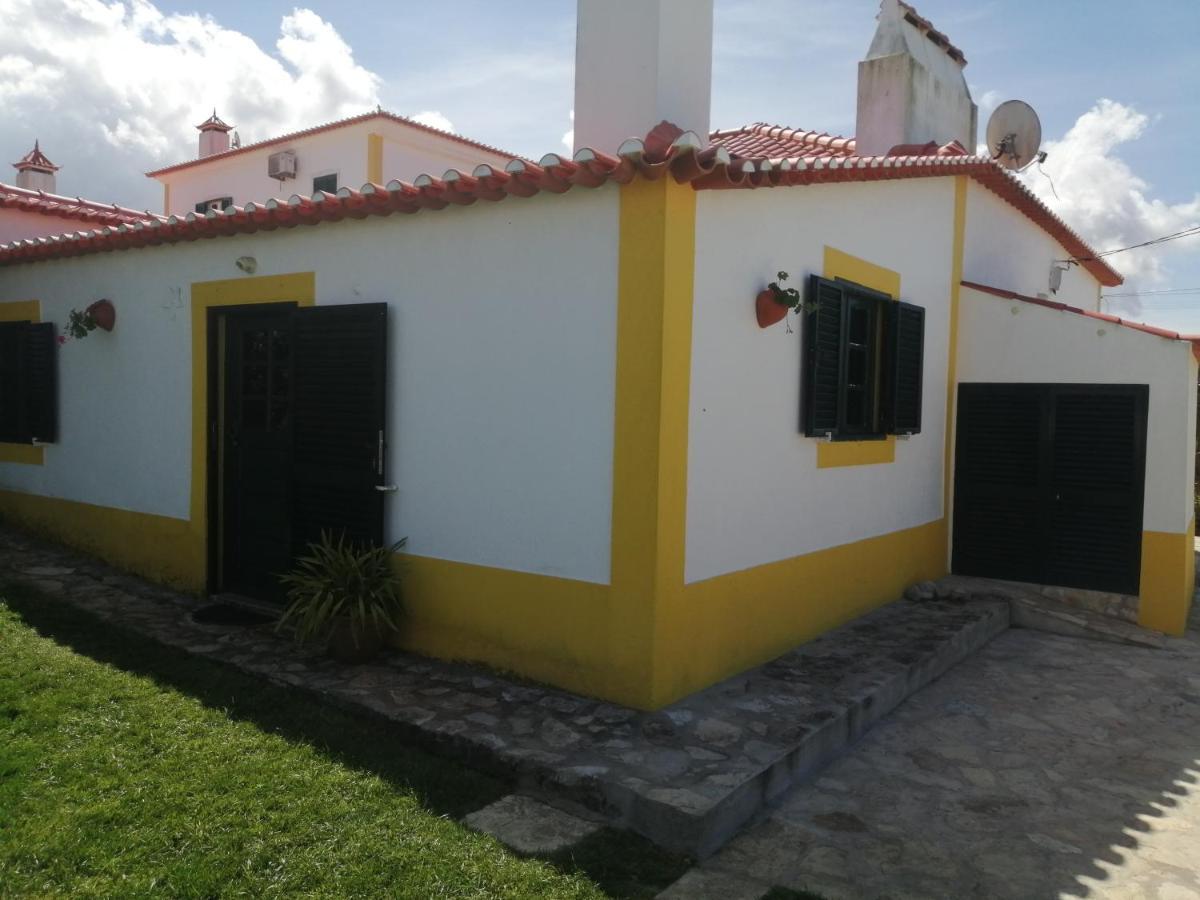 Casas Da Lagoa - 4 Casas De Ferias Independentes Santo Isidoro Exterior photo